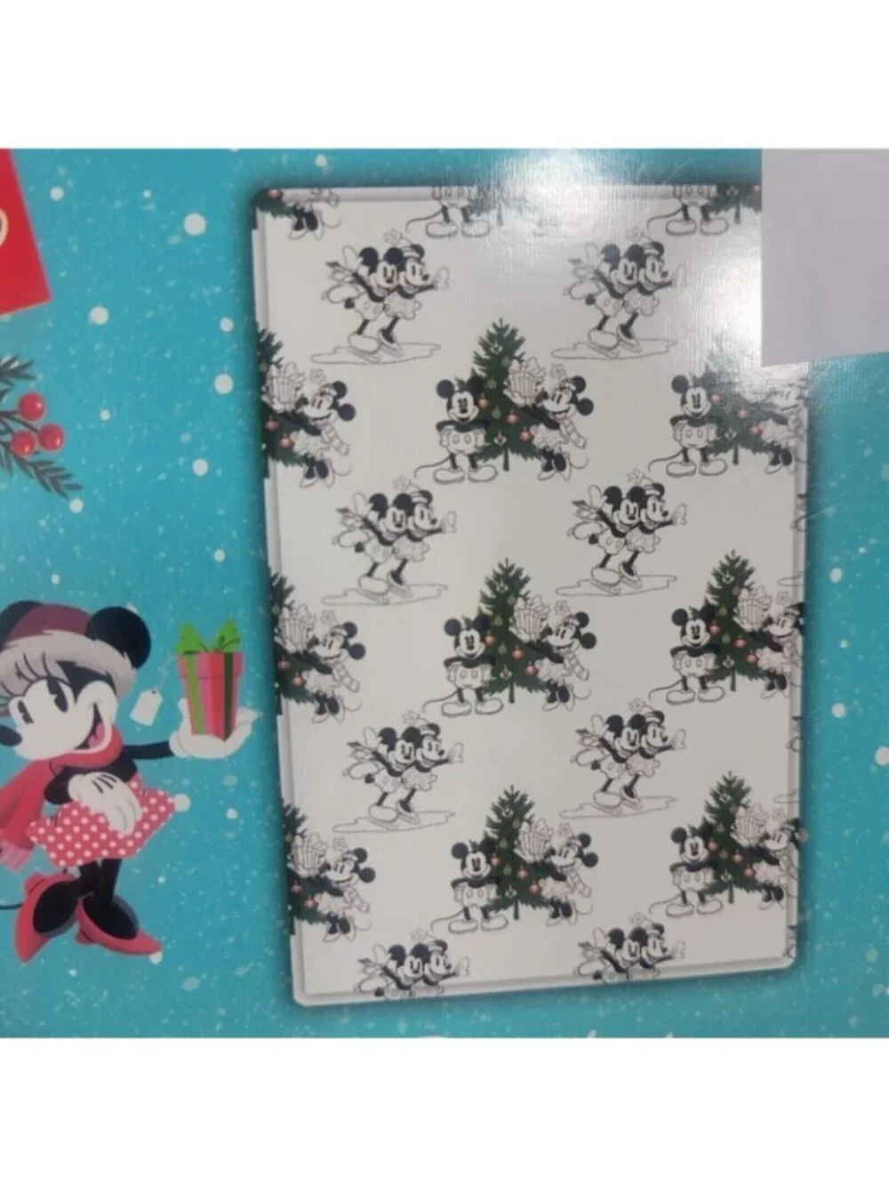 Disney Christmas Plush Blanket 60 x 90 Mickey Minnie Mouse Xmas Tree Ice Skate